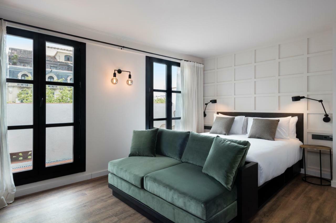 Yurbban Ramblas Boutique Hotel Барселона Екстер'єр фото